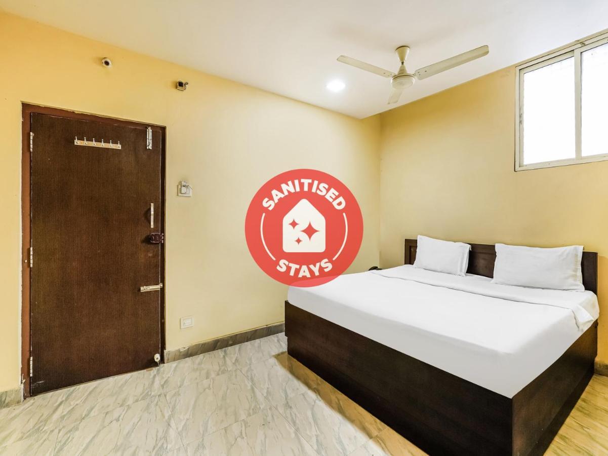 Oyo 84039 Tirumala Grand Rājahmundry Eksteriør billede